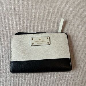 Kate Spade Two-Tone Black and White Wallet